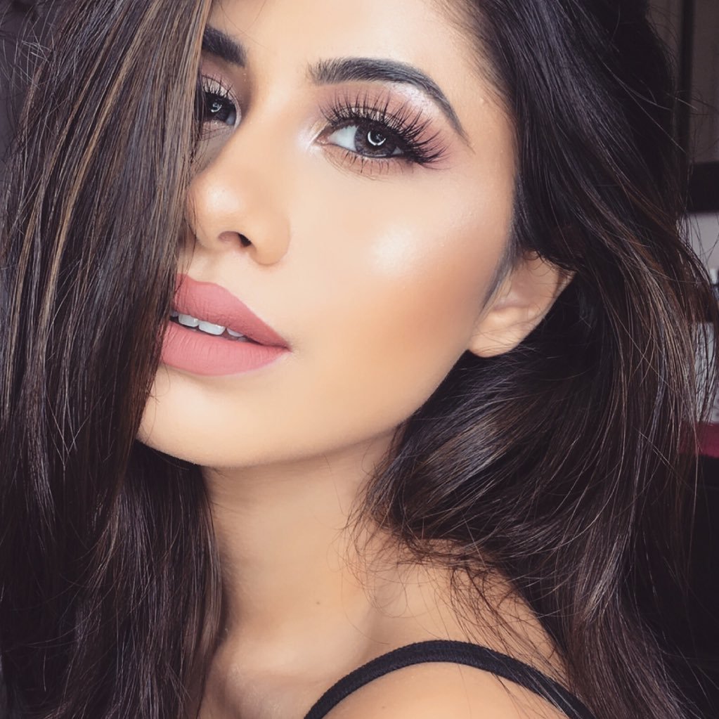 Five Indian YouTuber to Watch if you love Fashion
