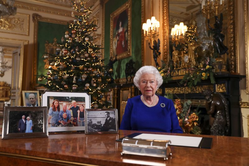 15 Interesting Royal Perks That Only The Queen of England Elizabeth II Enjoys
