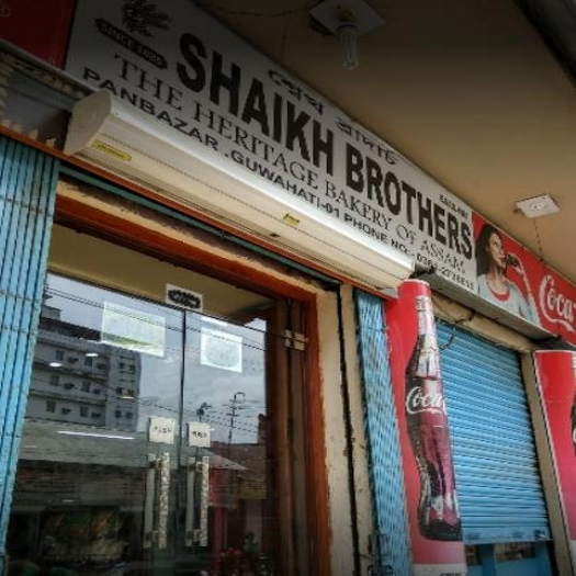 15 Famous Food Joints from Pre-independence India Serving Nostalgia till today
