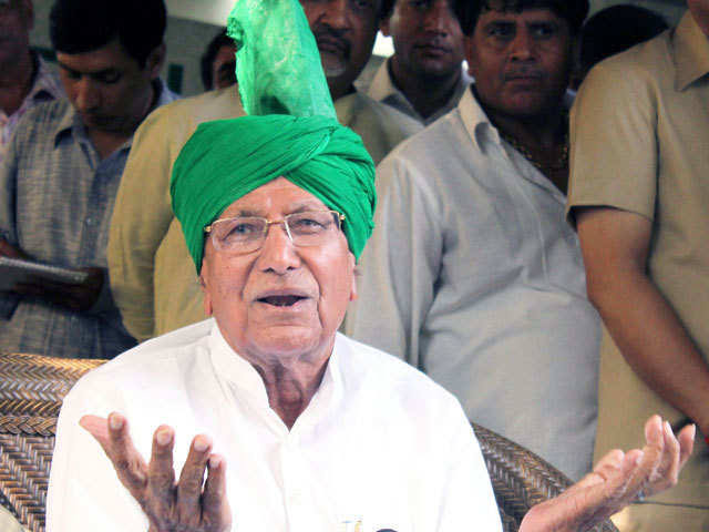 9 misogynistic slurs proposed by the political leaders of the country
