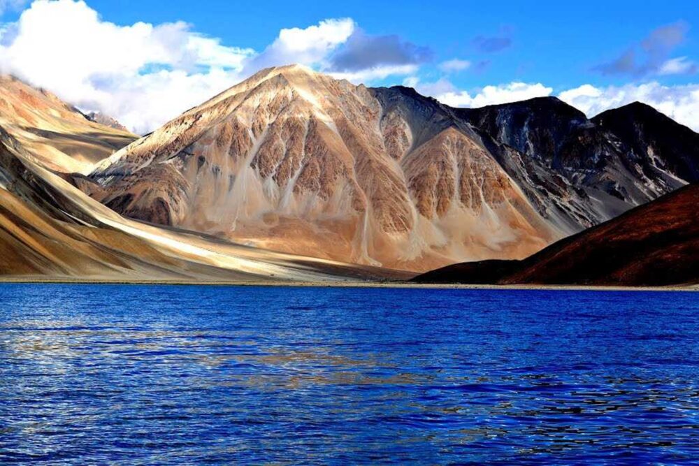 5 places to visit this month if you are a chionophile