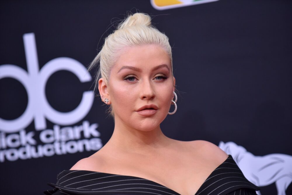 Christina aguilera slammed tour merchandise