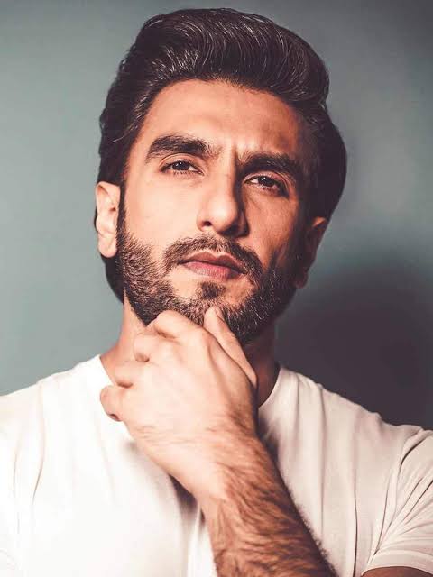 Are These Actors Of Same Age?