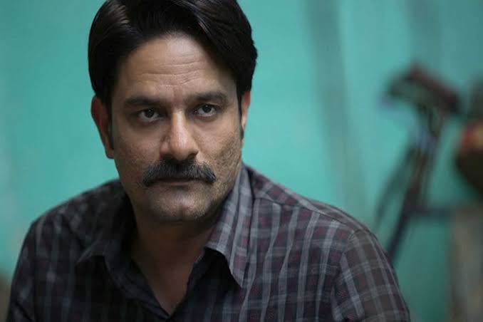 Are These Actors Of Same Age?