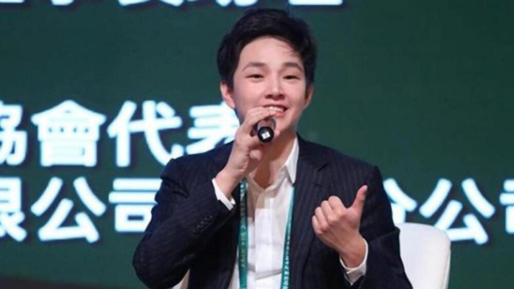 Millionaires out of the blue: 5 people who struck gold overnight
