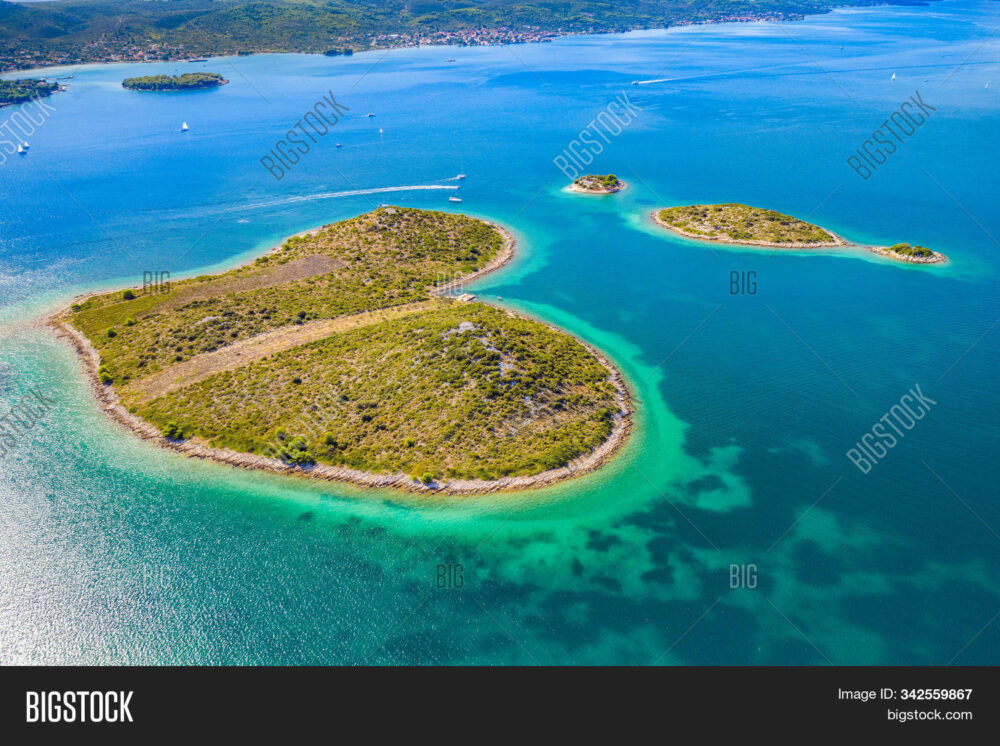Lovers island