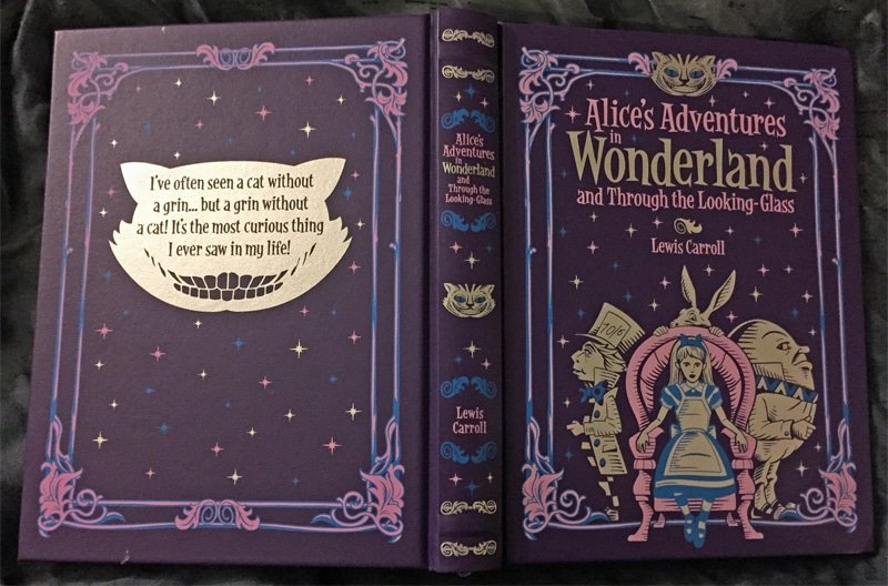Английский 6 класс алиса в стране чудес. Книга Алиса в стране чудес. Алиса в стране чудес первая книга. Алиса в стране чудес обложка книги.