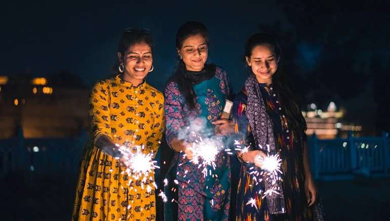 Things We Love About Diwali