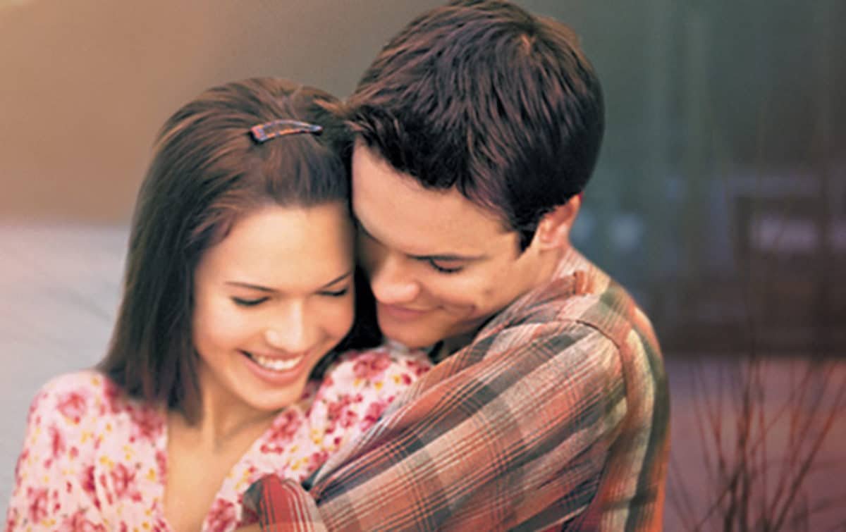 10 Romantic Movies With Tragic Endings