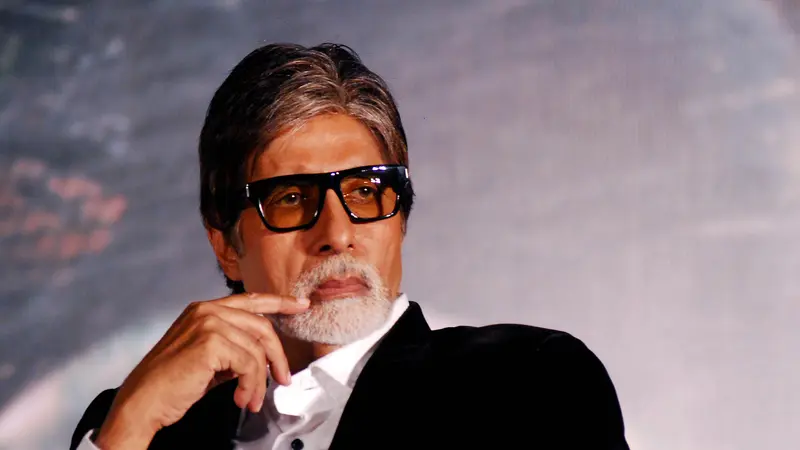 15 Unknown Facts About Amitabh Bachchan - BigB Facts