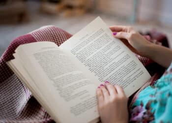 10 Books To Read In Your 20s