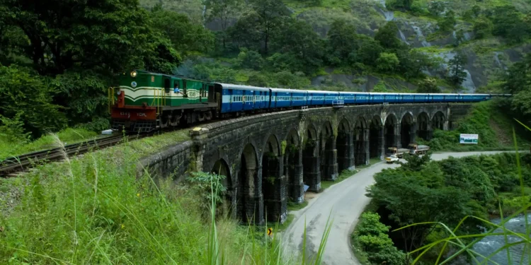 7 Best Train Journeys To Not Miss Out In India