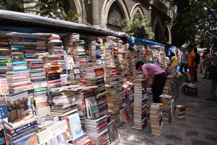 7 Street-Side Book Markets That Every Bibliophile Will Love
