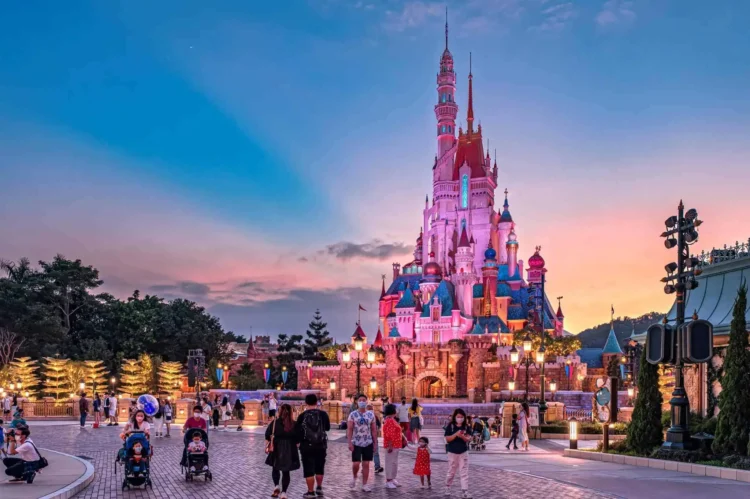 A Thrilling Experience Of Hong Kong’s DisneyLand
