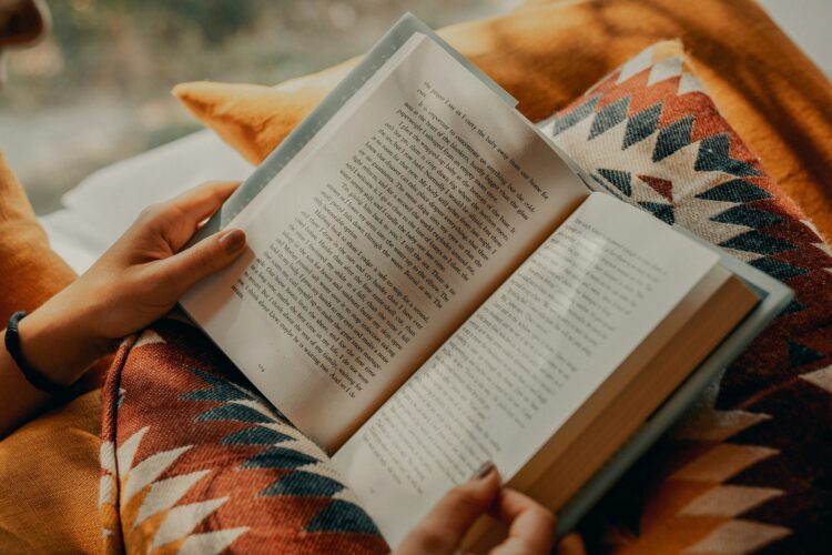 10 Books To Read In Your 20s