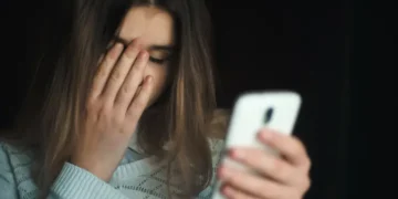 Effects Of Social Media On Self Esteem
