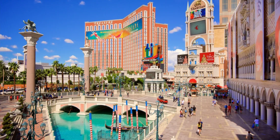 8 Best Things To Do In Las Vegas