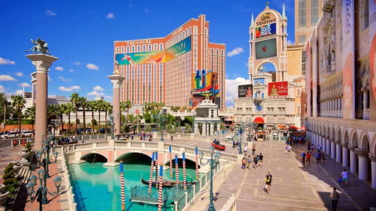 8 Best Things To Do In Las Vegas