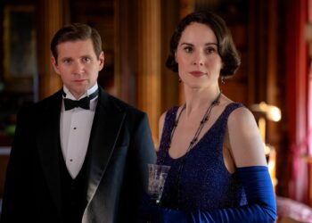 7 Shows With Glorious Outfits To Satisfy Your Fashion Deprived Soul