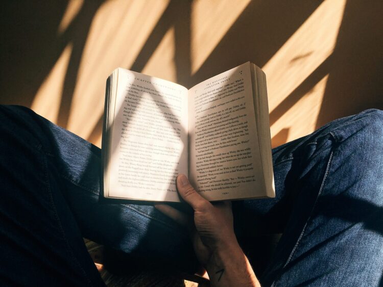 10 Books To Read In Your 20s