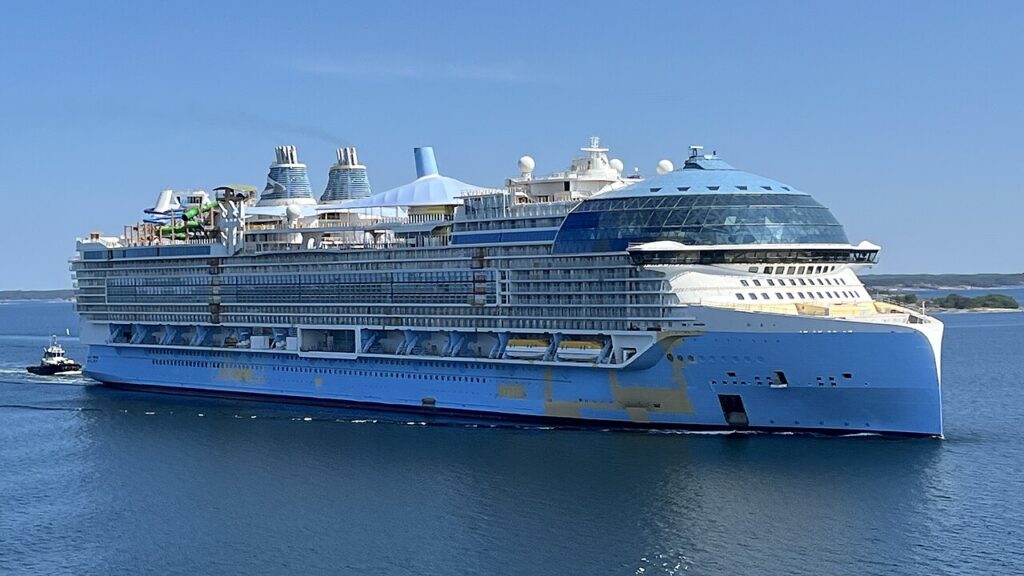 Icon of the Seas, one of the largest cruise ships in the world, at sea